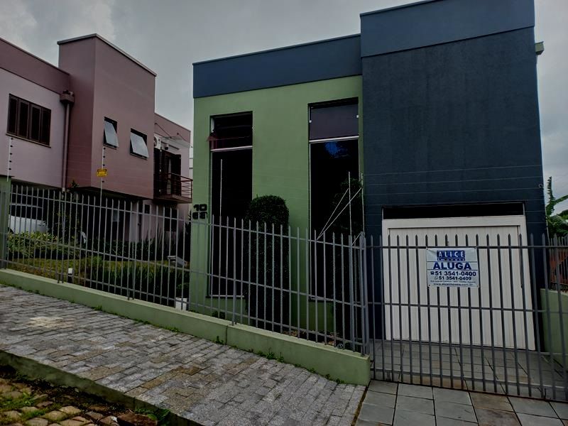 ApartamentoAluguel em Taquara no bairro Morro Do Leoncio