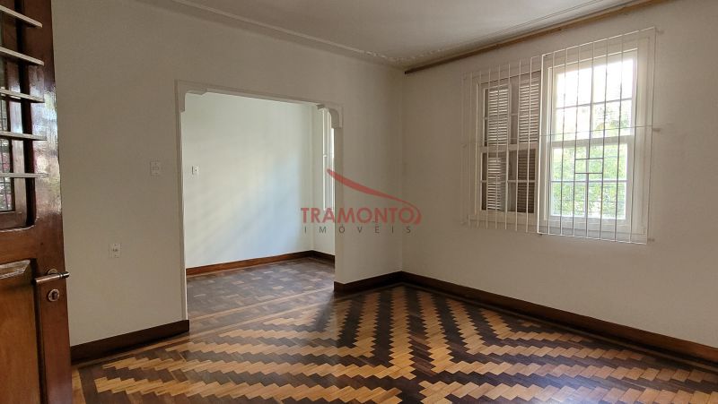 Apto - Moinhos De Vento - Porto Alegre