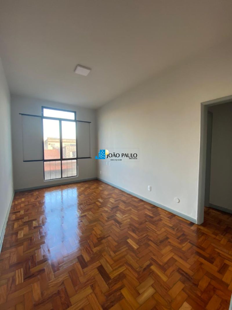 Apto no bairro ATERRADO em VOLTA REDONDA