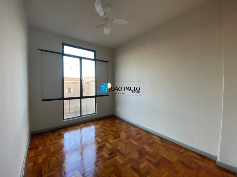 Apto no bairro ATERRADO em VOLTA REDONDA