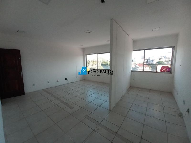 Sala no bairro CENTRO em VOLTA REDONDA