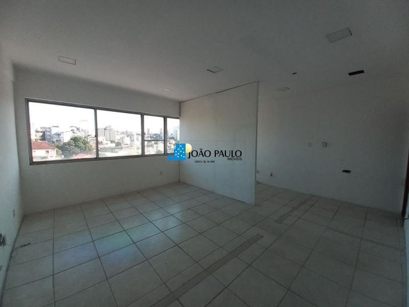 Sala no bairro CENTRO em VOLTA REDONDA
