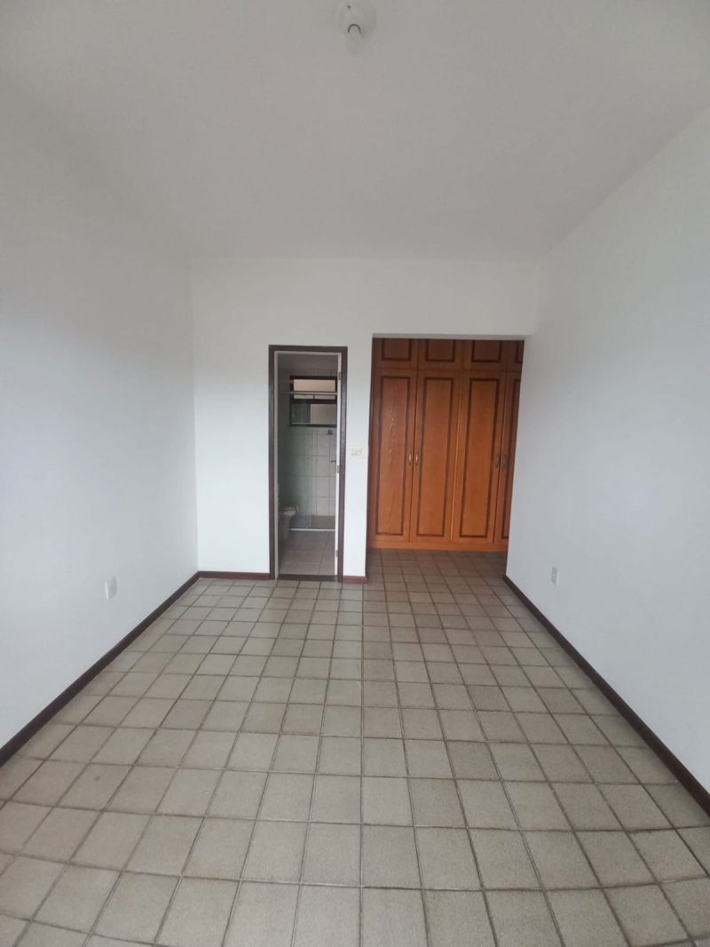 Apto no bairro Jardim Amália em VOLTA REDONDA