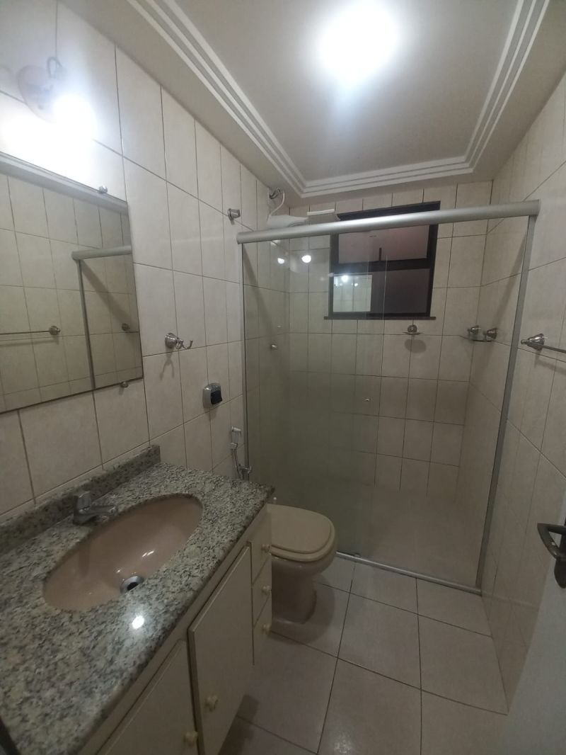 Apto no bairro Jardim Amália em VOLTA REDONDA