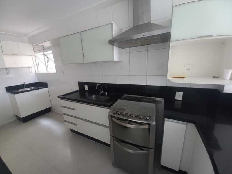 Apto no bairro ATERRADO em VOLTA REDONDA