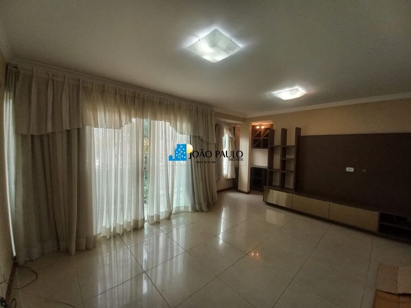 CASA no bairro Jardim Belvedere em VOLTA REDONDA