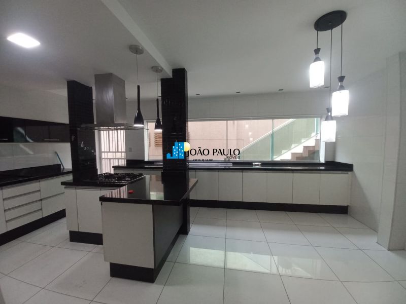 CASA no bairro Jardim Belvedere em VOLTA REDONDA