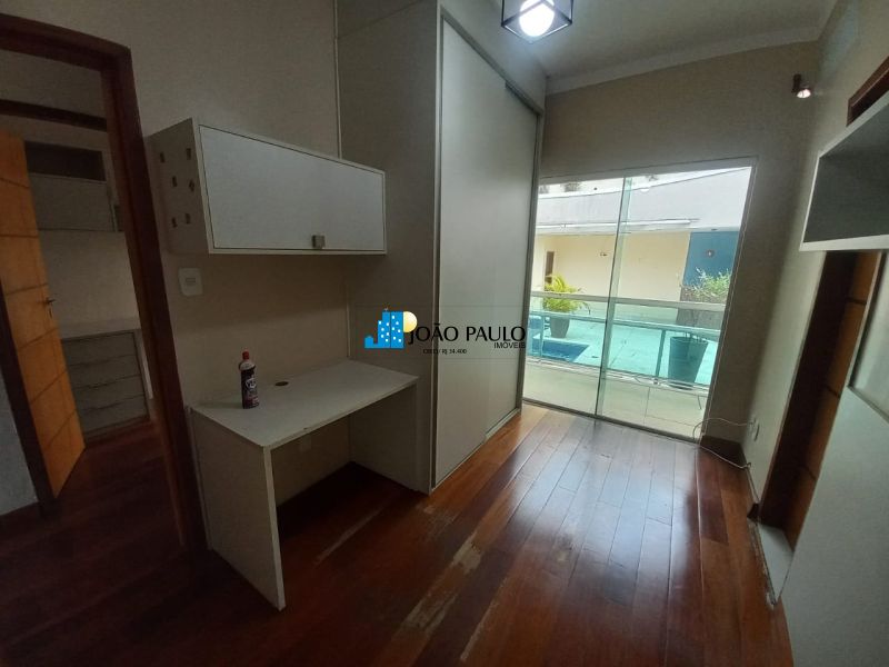 CASA no bairro Jardim Belvedere em VOLTA REDONDA