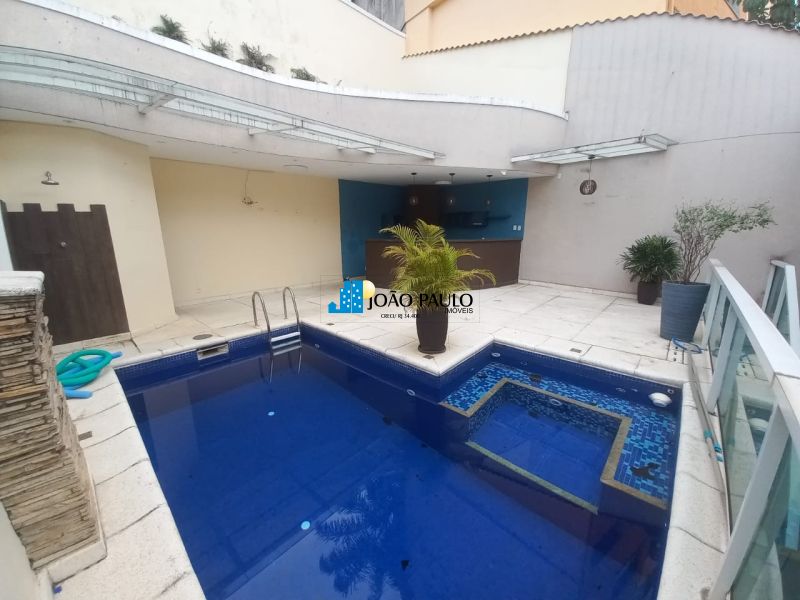 CASA no bairro Jardim Belvedere em VOLTA REDONDA