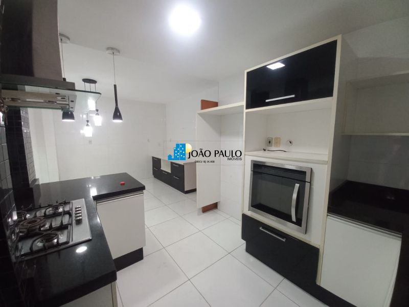 CASA no bairro Jardim Belvedere em VOLTA REDONDA
