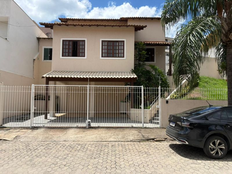 CASA - Jardim Belvedere - Volta Redonda