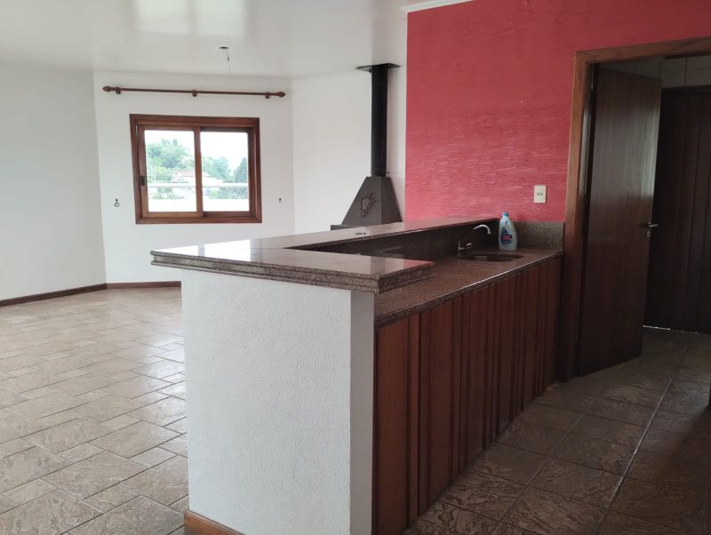 APTO 3 quartos no bairro SAGRADA FAMILIA em TAQUARA
