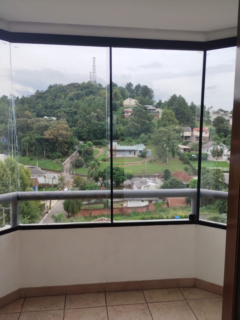 APTO 3 quartos no bairro SAGRADA FAMILIA em TAQUARA