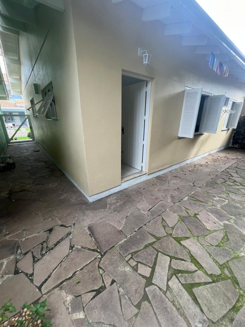 CASA 2 quartos no bairro NOSSA SENHORA DE FATIMA em TAQUARA