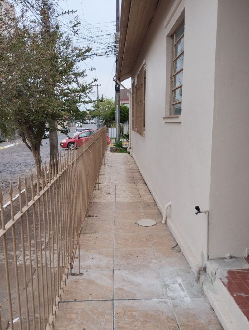 CASA 2 quartos no bairro MORRO DO LEONCIO em TAQUARA