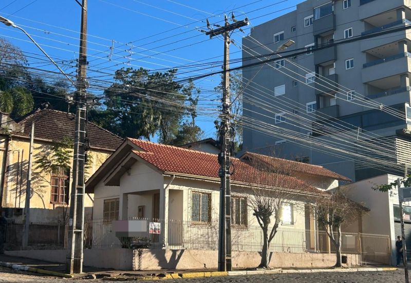 CASA 2 quartos no bairro MORRO DO LEONCIO em TAQUARA