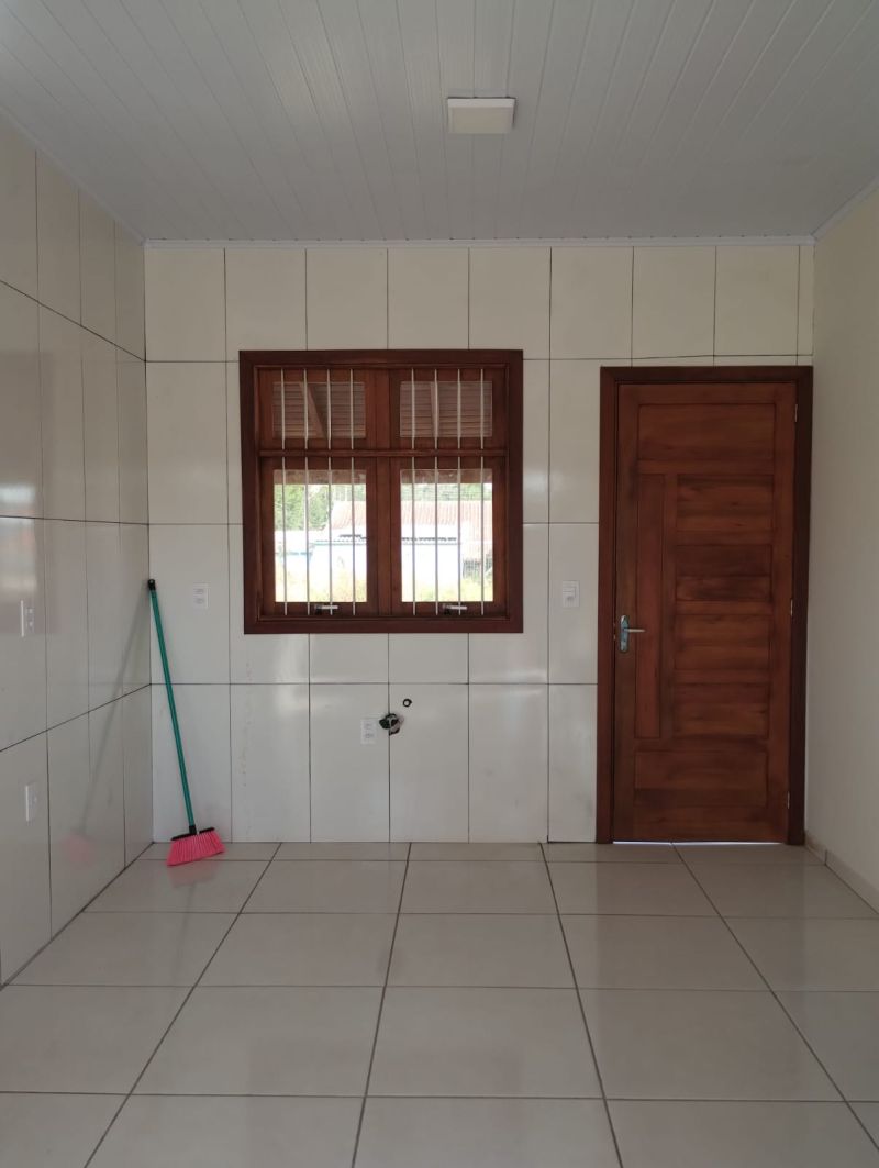 CASA 2 quartos no bairro SANTA ROSA em TAQUARA