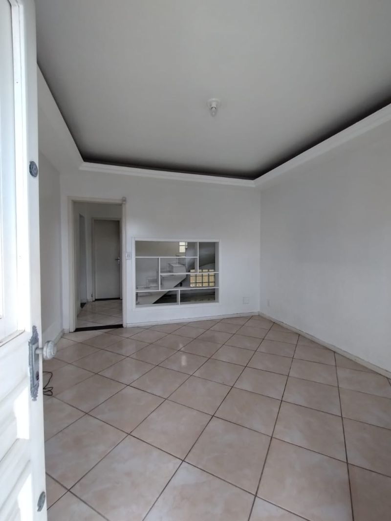 CASA 3 quartos no bairro RECREIO em TAQUARA