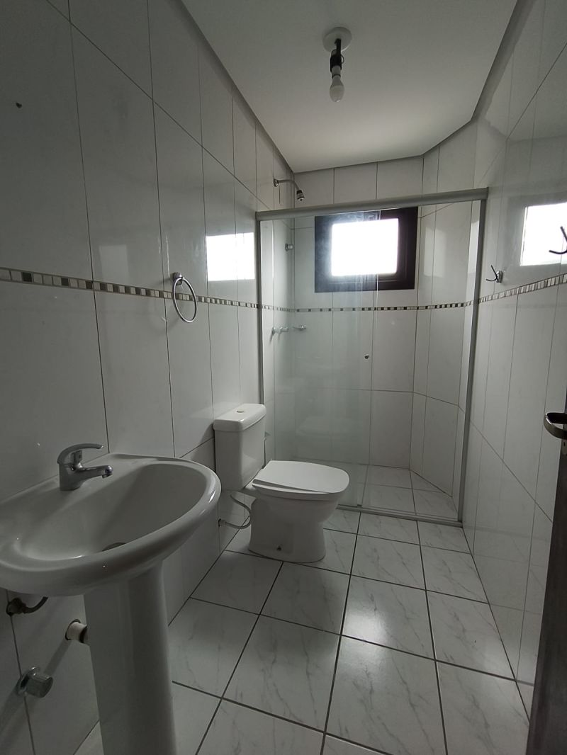 APTO 2 quartos no bairro SAGRADA FAMILIA em TAQUARA