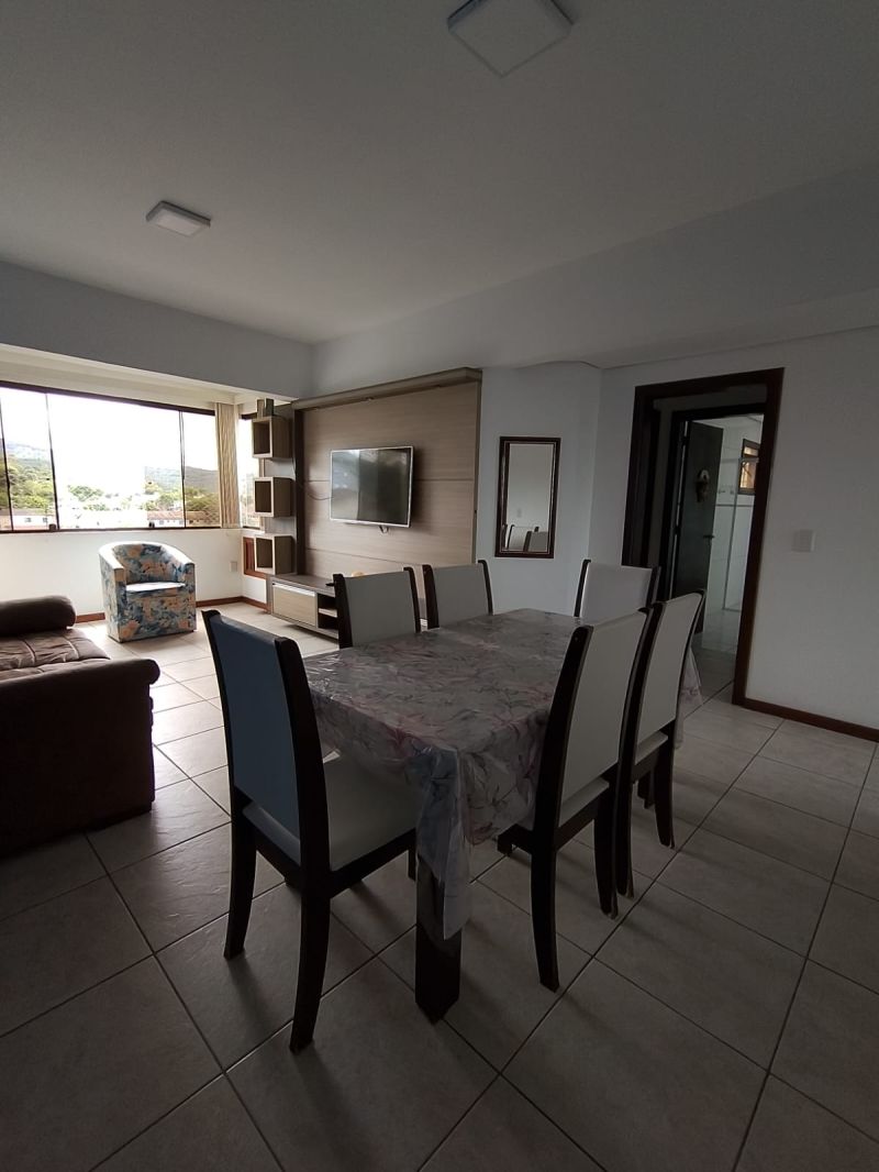 APTO 2 quartos no bairro SAGRADA FAMILIA em TAQUARA