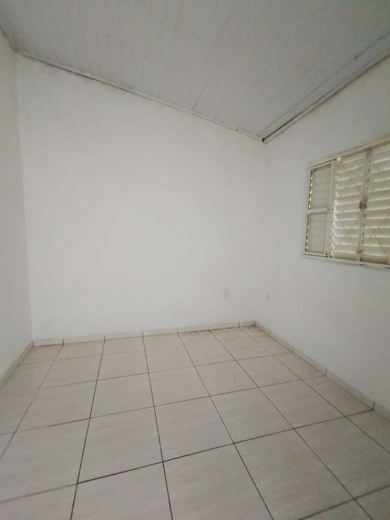 CASA 1 quarto no bairro CENTRO em TAQUARA