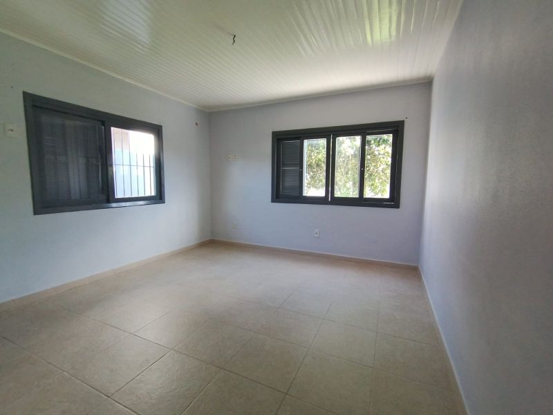 CASA 4 quartos no bairro CRUZEIRO DO SUL em TAQUARA