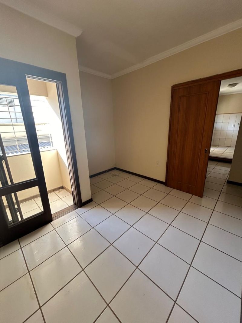 APTO 2 quartos  no CENTRO - Facilita Imóveis, sua imobiliária em Taquara