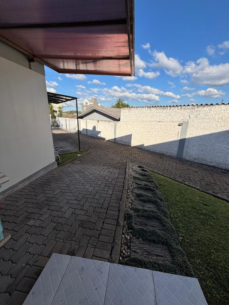 CASA 2 quartos no bairro CENTRO em PAROBE