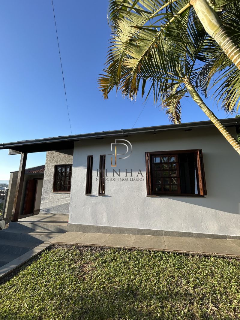 CASA DE ALVENARIA 2D no bairro Santa Teresinha em Taquara