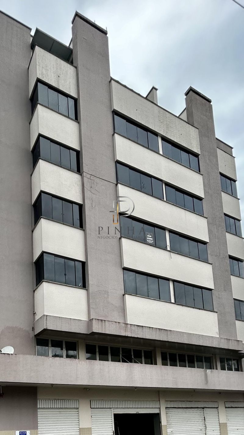 APARTAMENTO 2D no bairro Centro em Taquara