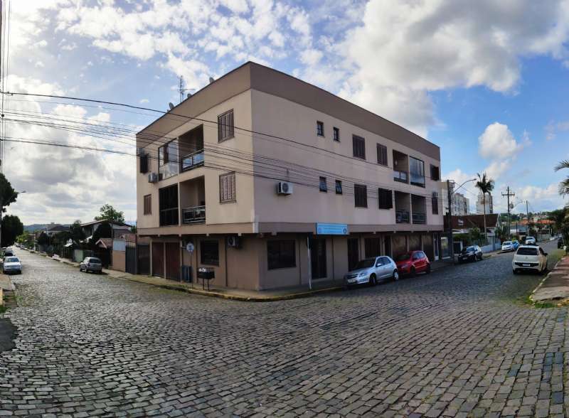 AP 2 DORM. 2D no bairro Jardim Do Prado em Taquara