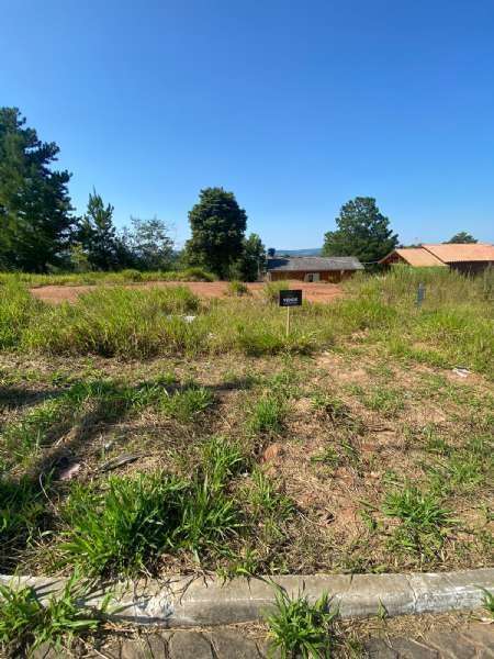 TERRENO no bairro Tucanos em TAQUARA
