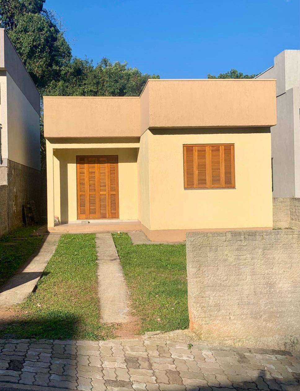 CASA DE ALVENARIA 3 quartos  no bairro Petrópolis em TAQUARA