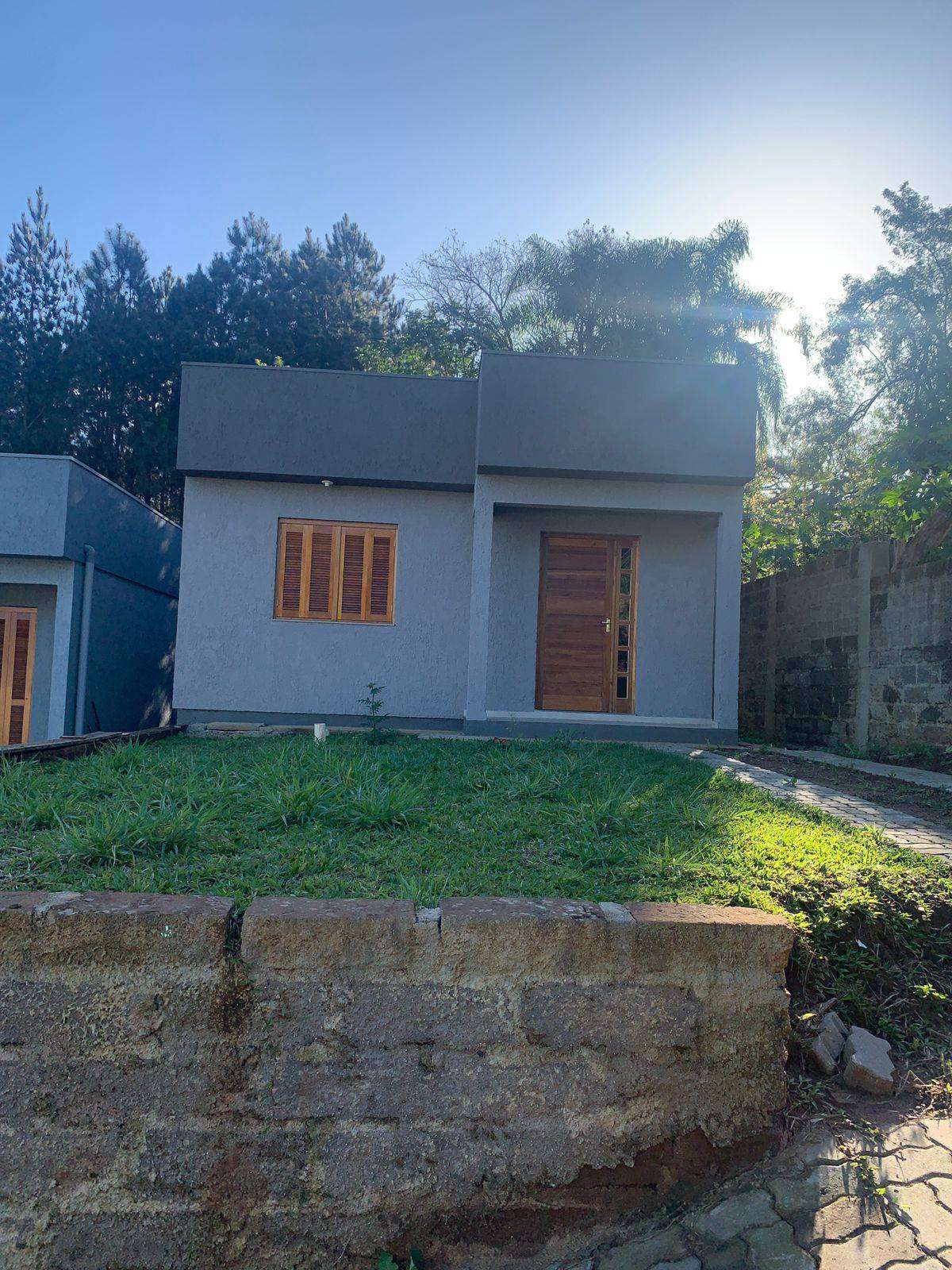 CASA DE ALVENARIA 2D no bairro Petrópolis em Taquara