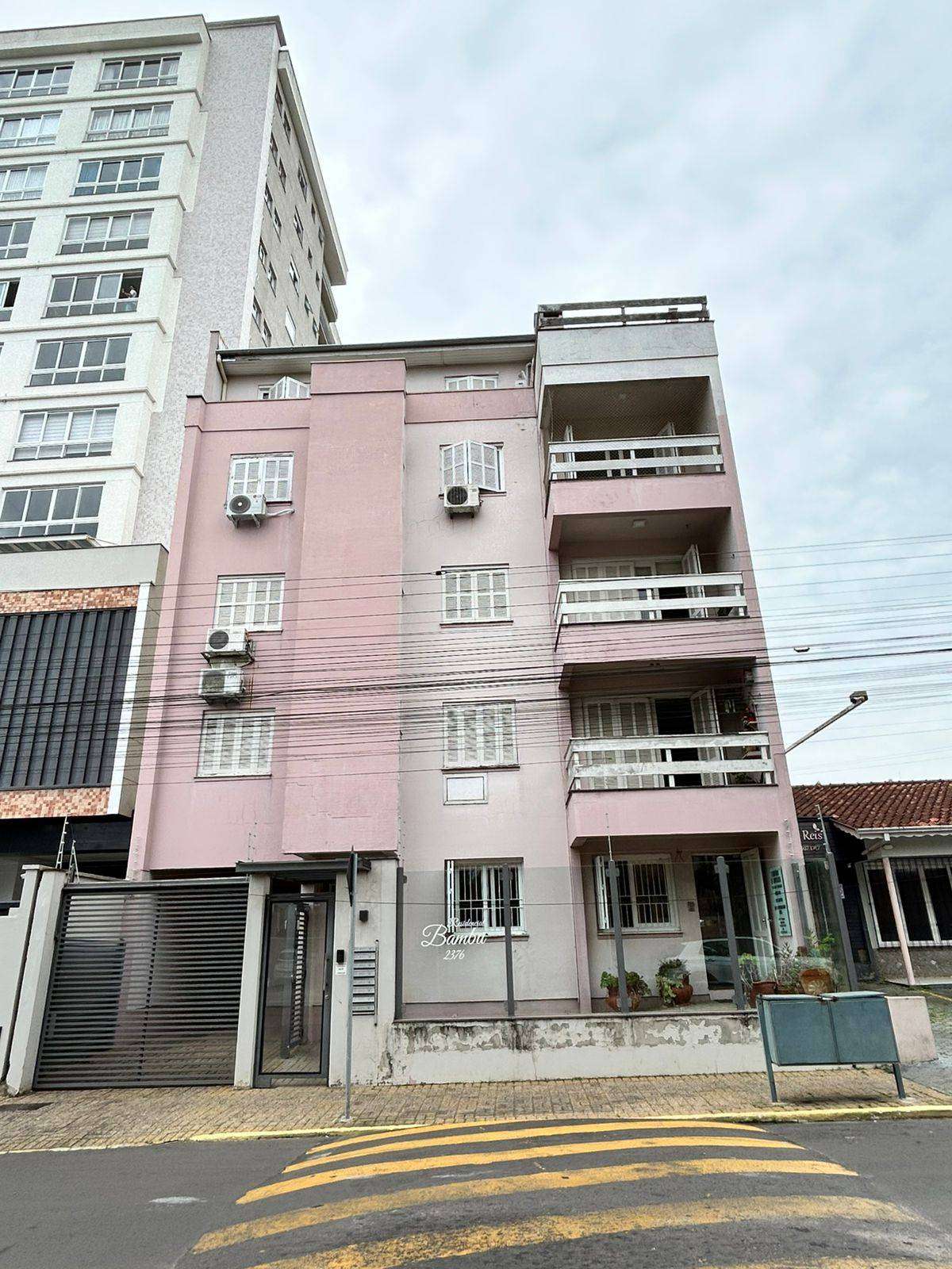 AP 3 DORM. 3D no bairro Centro em Taquara