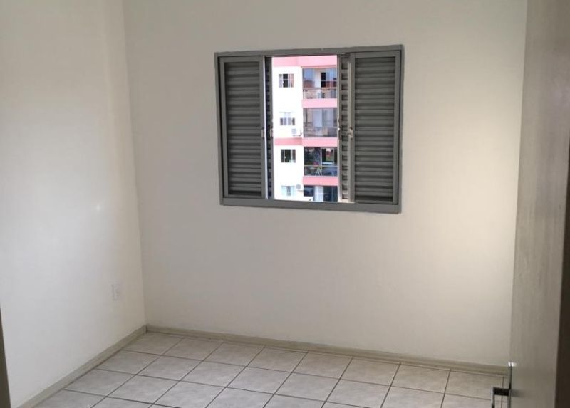 Apto no bairro VILA CACHOEIRINHA em CACHOEIRINHA