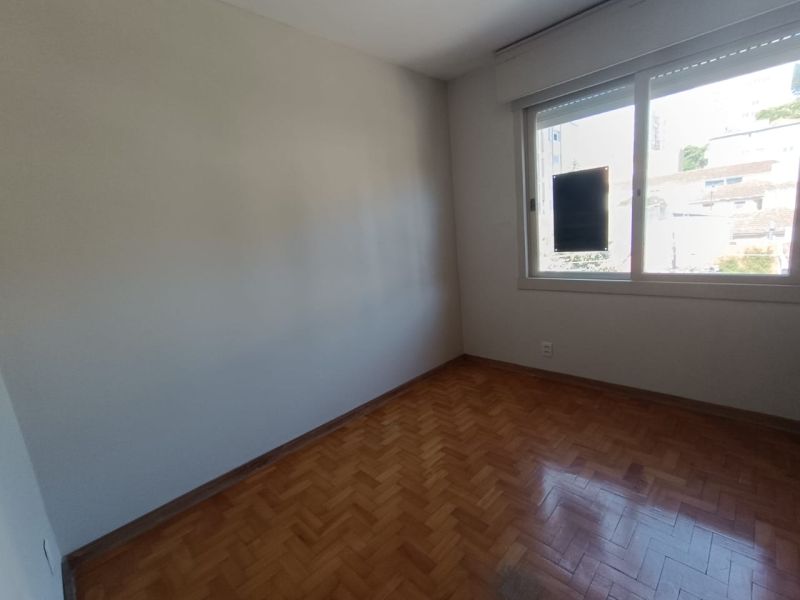 Apto no bairro SAO JOAO em PORTO ALEGRE