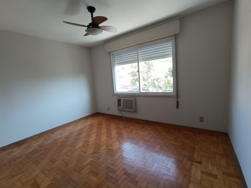 Apto no bairro SAO JOAO em PORTO ALEGRE