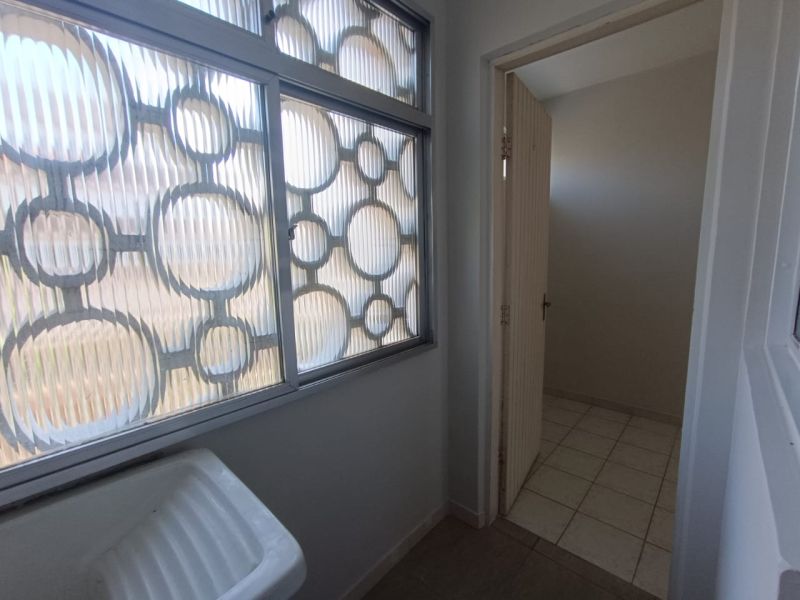 Apto no bairro SAO JOAO em PORTO ALEGRE