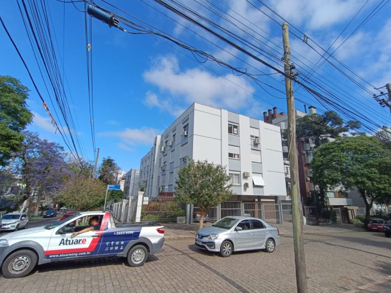 Apto no bairro SAO JOAO em PORTO ALEGRE