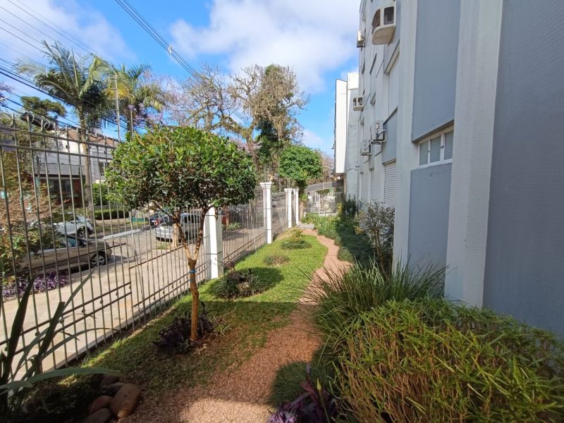 Apto no bairro SAO JOAO em PORTO ALEGRE