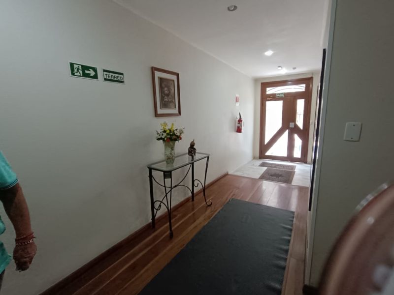 Apto no bairro SAO JOAO em PORTO ALEGRE