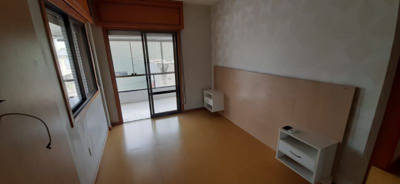 Apto no bairro VILA EUNICE em CACHOEIRINHA