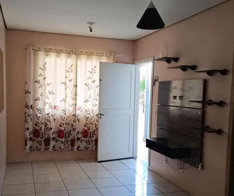 Apto no bairro Chácara das Rosas em CACHOEIRINHA