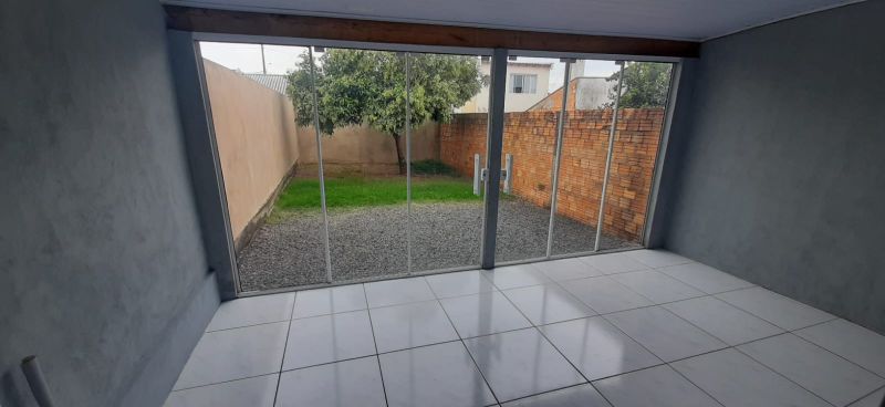 Casa 2 quarto(s)  no bairro PARQUE GRANJA ESPERANCA em CACHOEIRINHA