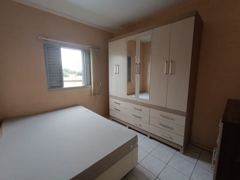 Apto no bairro VILA CACHOEIRINHA em CACHOEIRINHA