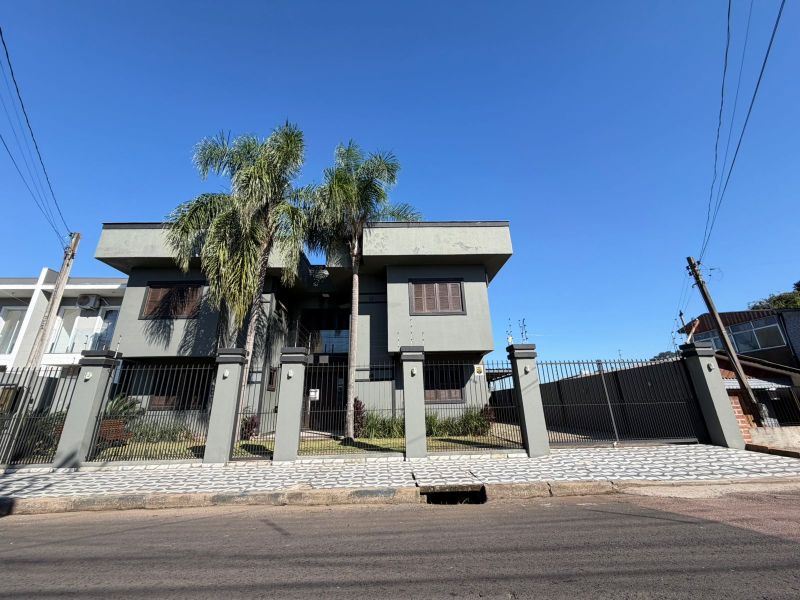 Casa no bairro VILA PARQUE BRASILIA em CACHOEIRINHA