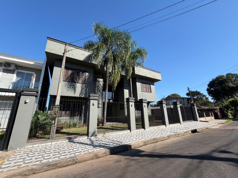 Casa no bairro VILA PARQUE BRASILIA em CACHOEIRINHA