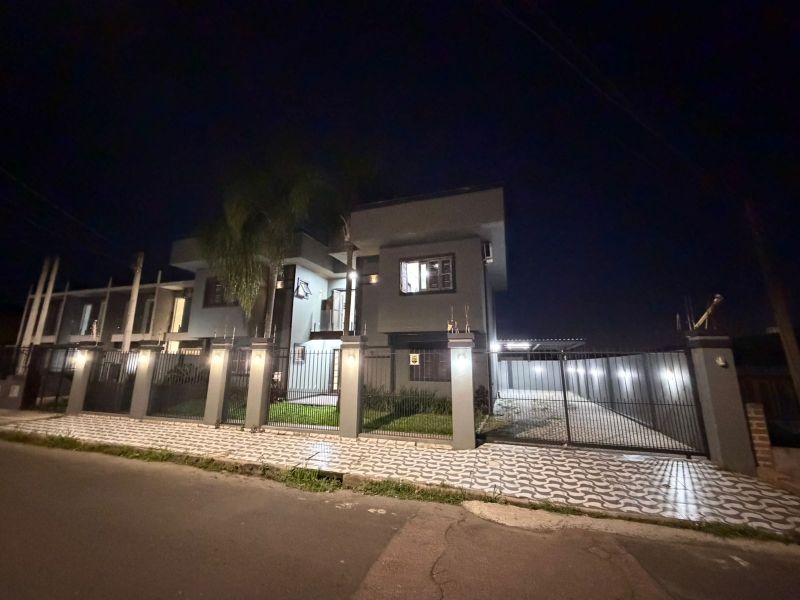 Casa no bairro VILA PARQUE BRASILIA em CACHOEIRINHA