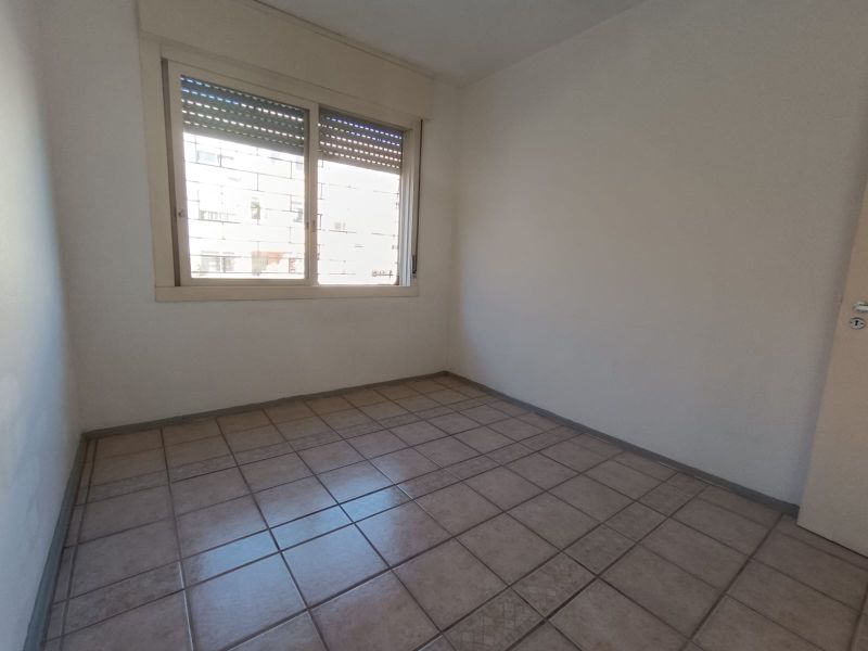 Apto no bairro VILA JARDIM em PORTO ALEGRE